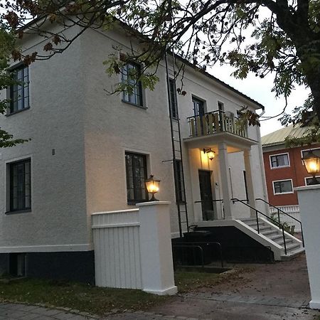 Townhouse Apartments Mariehamn Ngoại thất bức ảnh